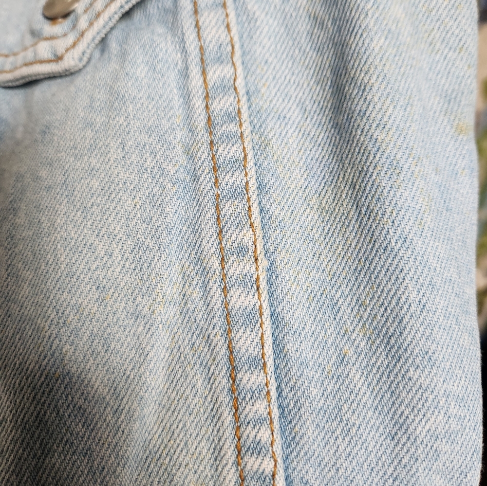 Vest - Picture 6 of 11